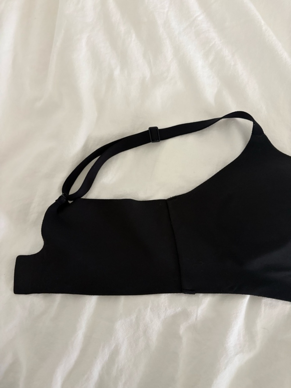 SMOOTHEZ Bra-ish Wireless Bralette - Medium - Picture 6 of 13
